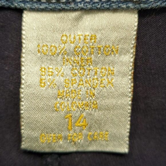 Limited too. Girls Skort, denim. Size 14. 5 pockets. Good used condition. - Picture 6 of 10